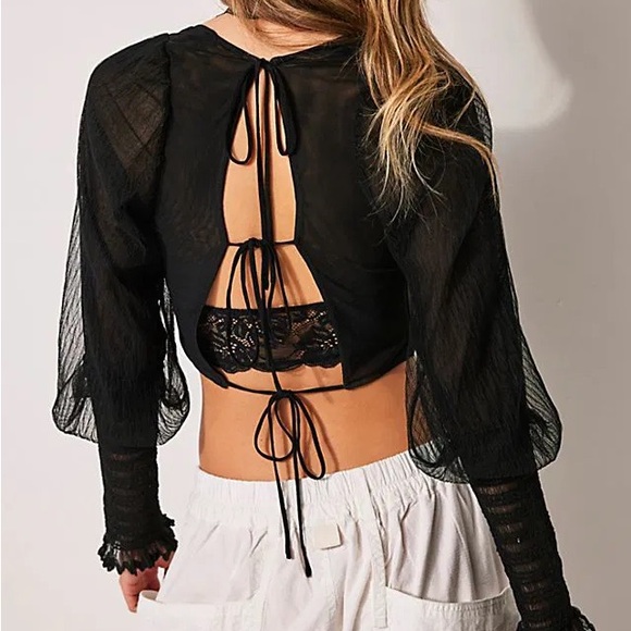 Free People Tops - ✨NWOT Free People Rain Crop✨